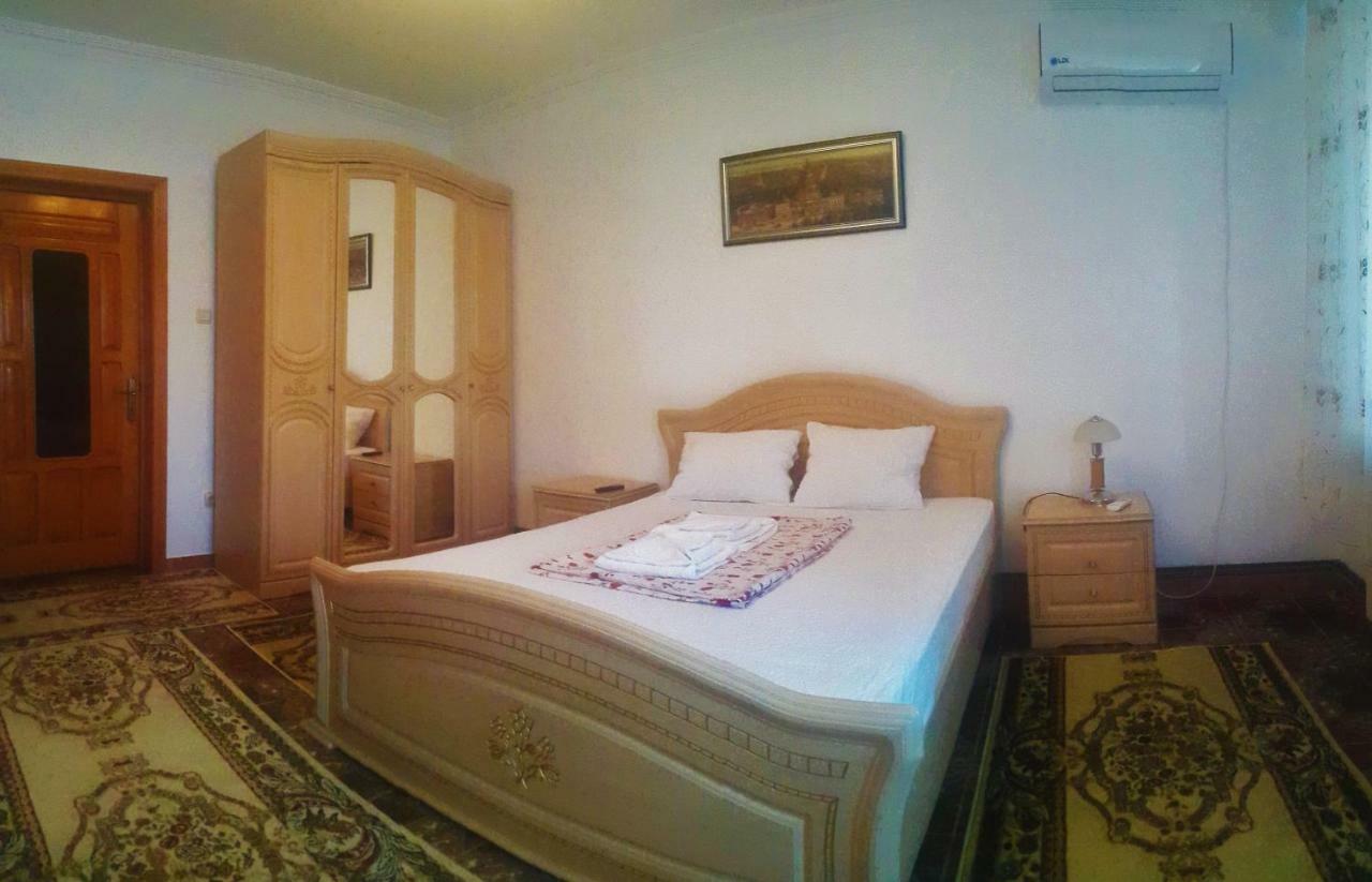 Vila Cornea Apartment Constanta Luaran gambar